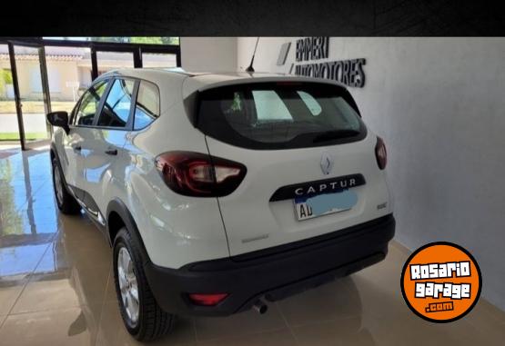 Autos - Renault Captur / Life 2018 Nafta 101000Km - En Venta