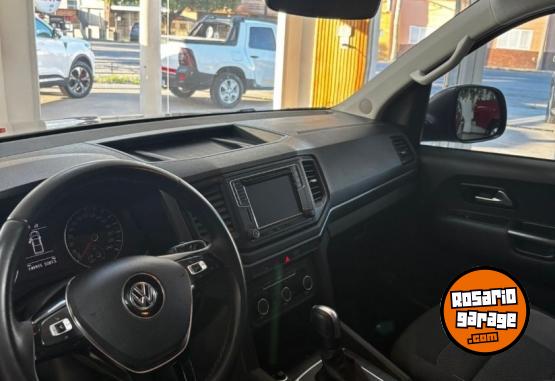 Camionetas - Volkswagen AMAROK COMFORTLINE 2021 Diesel 149915Km - En Venta