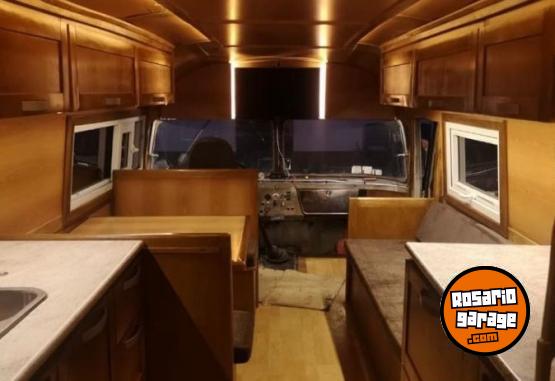 Camiones y Gr�as - VENDO PERMUTO - En Venta