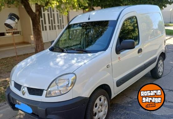 Utilitarios - Renault Kangoo 2012 GNC 250000Km - En Venta