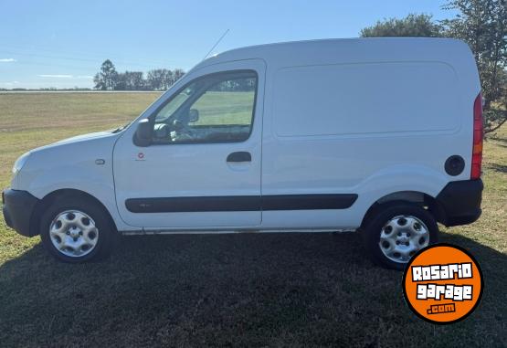 Utilitarios - Renault Kangoo 2012 GNC 250000Km - En Venta