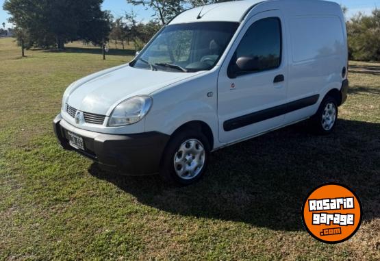 Utilitarios - Renault Kangoo 2012 GNC 250000Km - En Venta