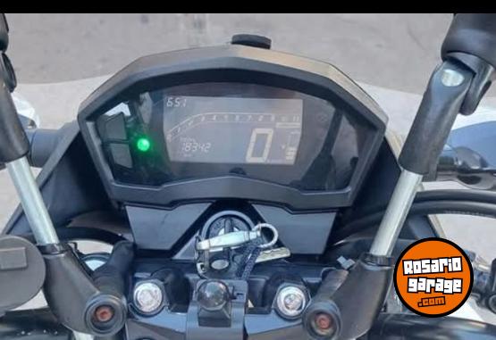 Motos - Honda Twister 2017 Nafta 18000Km - En Venta