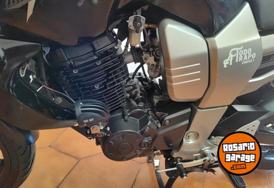 Motos - Yamaha Fz tit�n ybr 2012 Nafta 35000Km - En Venta
