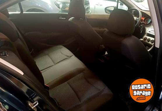 Autos - Peugeot 408 2013 Nafta 130000Km - En Venta