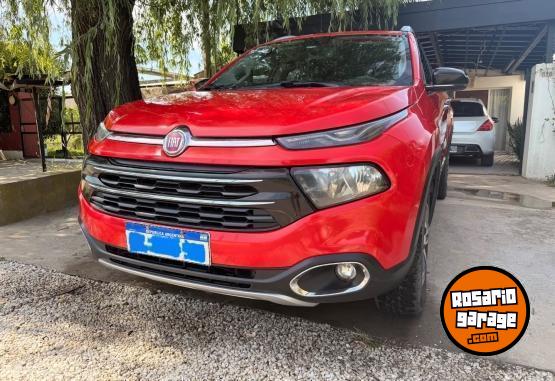 Camionetas - Fiat Toro volcano at9 4x4 2017 Diesel 118200Km - En Venta
