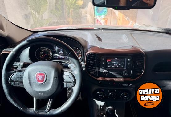 Camionetas - Fiat Toro volcano at9 4x4 2017 Diesel 118200Km - En Venta