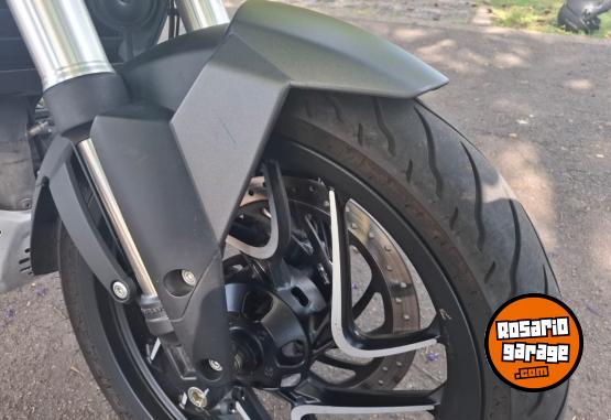 Motos - Bajaj DOMINAR 400 2024 Nafta 4100Km - En Venta