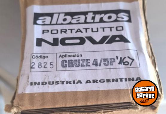 Accesorios para Autos - Portaequipaje Cruze 4/5p usado como nuevo - En Venta