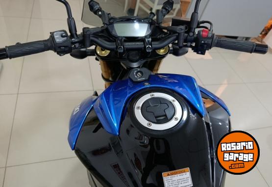 Motos - Suzuki GSX -S 750 2023 Nafta 14000Km - En Venta