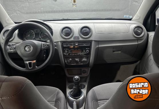 Autos - Volkswagen Voyage 2015 GNC 131000Km - En Venta