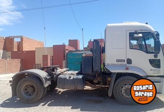 Camiones y Gr�as - vendo - En Venta