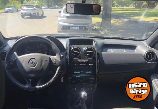 Camionetas - Renault Duster 2017 Nafta 91000Km - En Venta