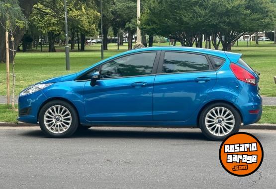Autos - Ford Fiesta 2017 Nafta 120000Km - En Venta