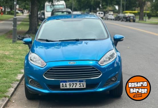Autos - Ford Fiesta 2017 Nafta 120000Km - En Venta