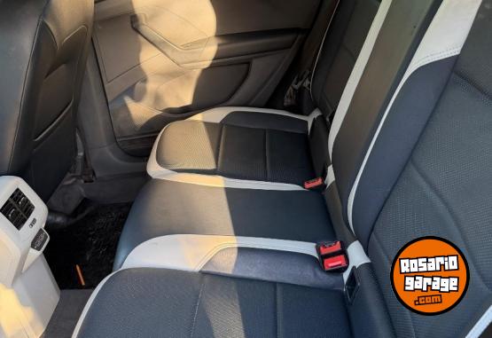 Camionetas - Volkswagen T cross 2019 Nafta 93000Km - En Venta