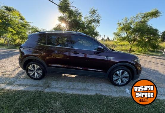 Camionetas - Volkswagen T cross 2019 Nafta 93000Km - En Venta