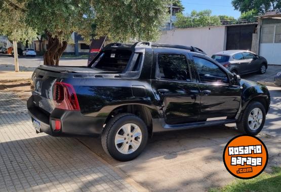 Camionetas - Renault oroch dynamique 2016 Nafta 125000Km - En Venta