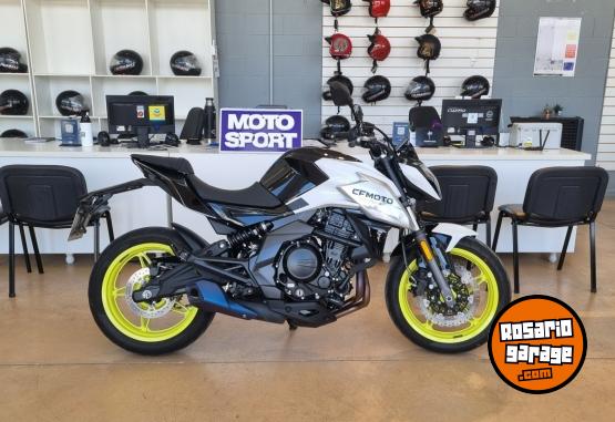 Motos - CF NK 650 2024 Nafta 8522Km - En Venta