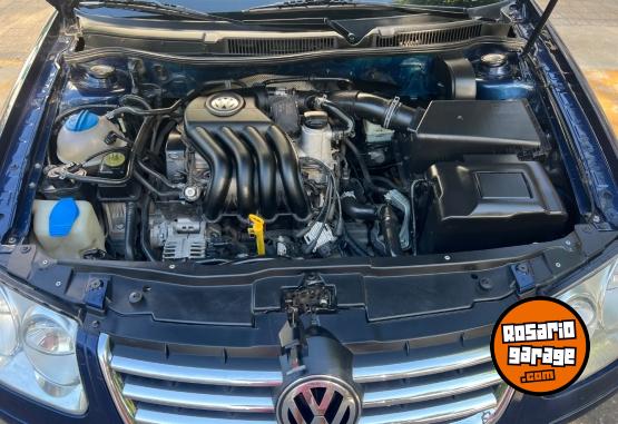 Autos - Volkswagen Bora 2013 Nafta 150000Km - En Venta