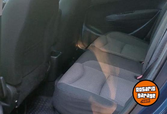 Autos - Peugeot 308 2014 Nafta 130000Km - En Venta