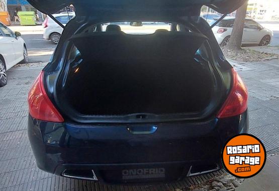 Autos - Peugeot 308 2014 Nafta 130000Km - En Venta