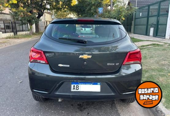 Autos - Chevrolet Onix 2017 Nafta 115000Km - En Venta