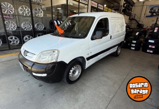 Utilitarios - Peugeot Partner 2013 Diesel 158000Km - En Venta