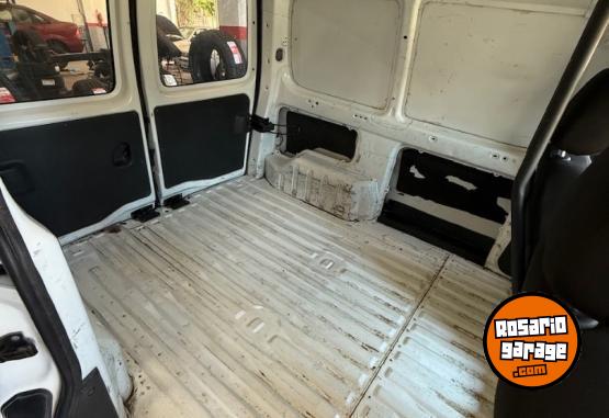 Utilitarios - Peugeot Partner 2013 Diesel 158000Km - En Venta