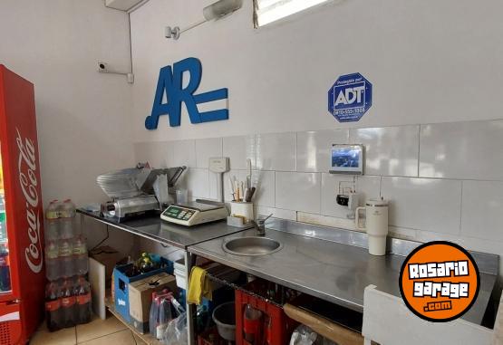 Otros - Fondo de comercio multirrubro, se vende o alquila - En Venta