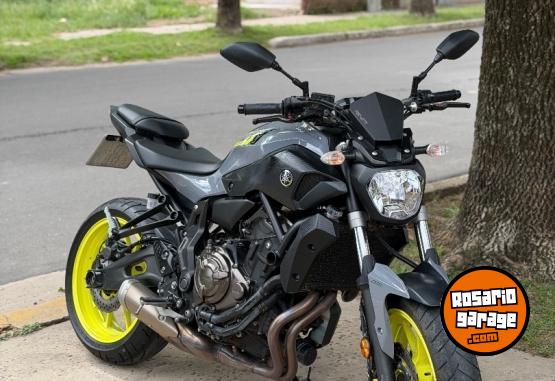 Motos - Yamaha MT 07 2017 Nafta 8000Km - En Venta