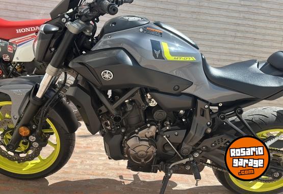 Motos - Yamaha MT 07 2017 Nafta 8000Km - En Venta