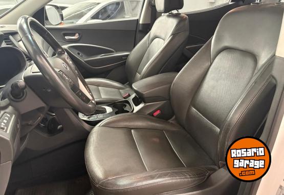 Camionetas - Hyundai Santa Fe CRDI 2.2 2018 Diesel 150000Km - En Venta