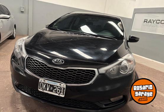 Autos - Kia Cerato Ex 1.6 2015 Nafta 150000Km - En Venta