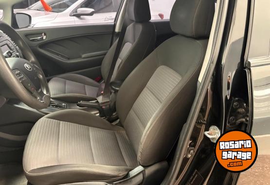 Autos - Kia Cerato Ex 1.6 2015 Nafta 150000Km - En Venta