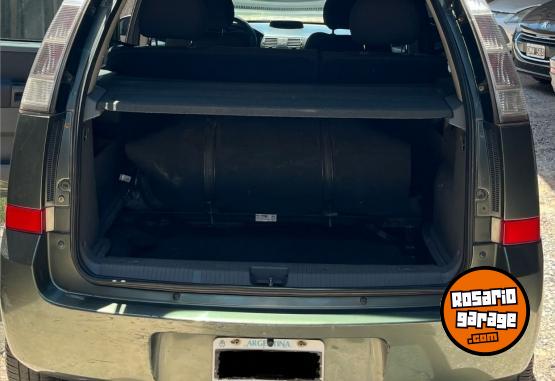 Autos - Chevrolet MERIVA 1.8 GL CON GNC 2010 GNC 158256Km - En Venta