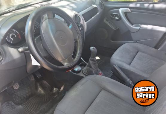 Autos - Renault SANDERO 2013 Nafta 205000Km - En Venta