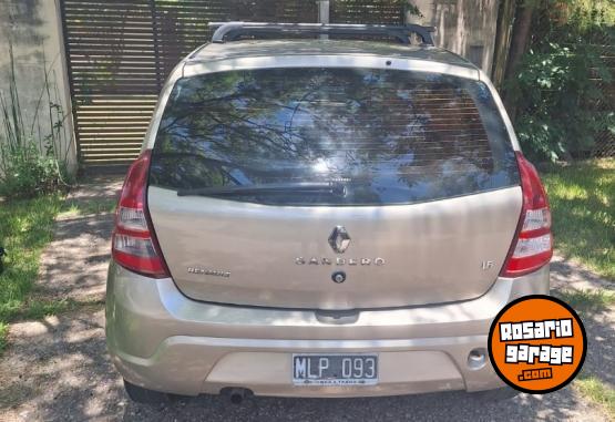 Autos - Renault SANDERO 2013 Nafta 205000Km - En Venta