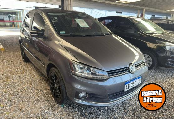 Autos - Volkswagen FOX 1.6 HIGHLINE 5 PTAS 2017 Nafta 84266Km - En Venta