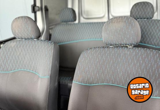 Utilitarios - Renault KANGOO CONFORT 1.6 2015 GNC 167000Km - En Venta