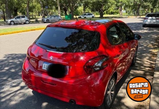 Autos - Peugeot 208 2020 Nafta 36600Km - En Venta