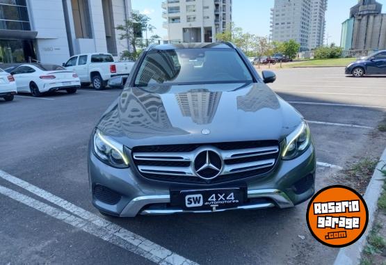 Camionetas - Mercedes Benz GLC 300 2017 Nafta 100000Km - En Venta