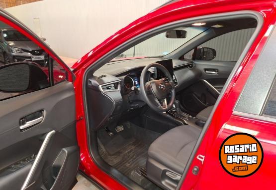 Camionetas - Toyota Corolla Cross 2.0 CVT 2024 Nafta 12000Km - En Venta
