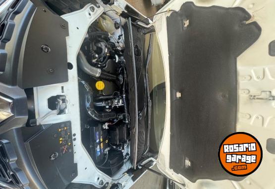 Utilitarios - Renault Kangoo 2019 Diesel 175000Km - En Venta