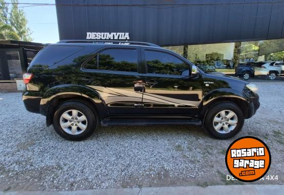 Camionetas - Toyota SW4 3.0 TDI 2009 Diesel 240000Km - En Venta