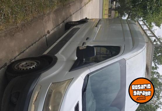 Utilitarios - Ford Transit furgon 2016 Diesel 309000Km - En Venta