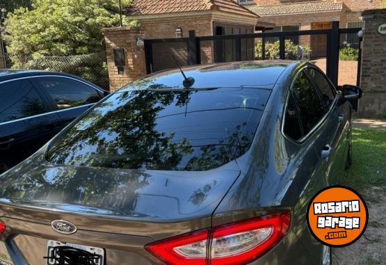 Autos - Ford Mondeo 2015 Nafta 160000Km - En Venta