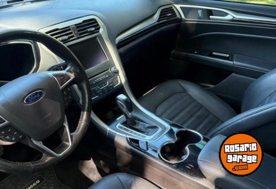 Autos - Ford Mondeo 2015 Nafta 160000Km - En Venta