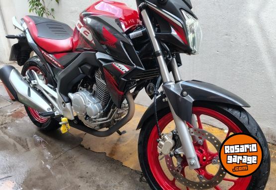 Motos - Honda Cb 250 new twister 2020 Nafta 8000Km - En Venta