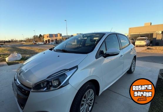 Autos - Peugeot 208 ALLURE 1.6 2019 Nafta 80000Km - En Venta